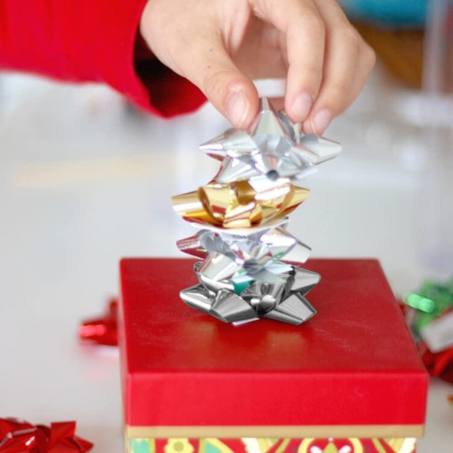 Metallic Gift Bows Mix Color Red, Gold & Silver