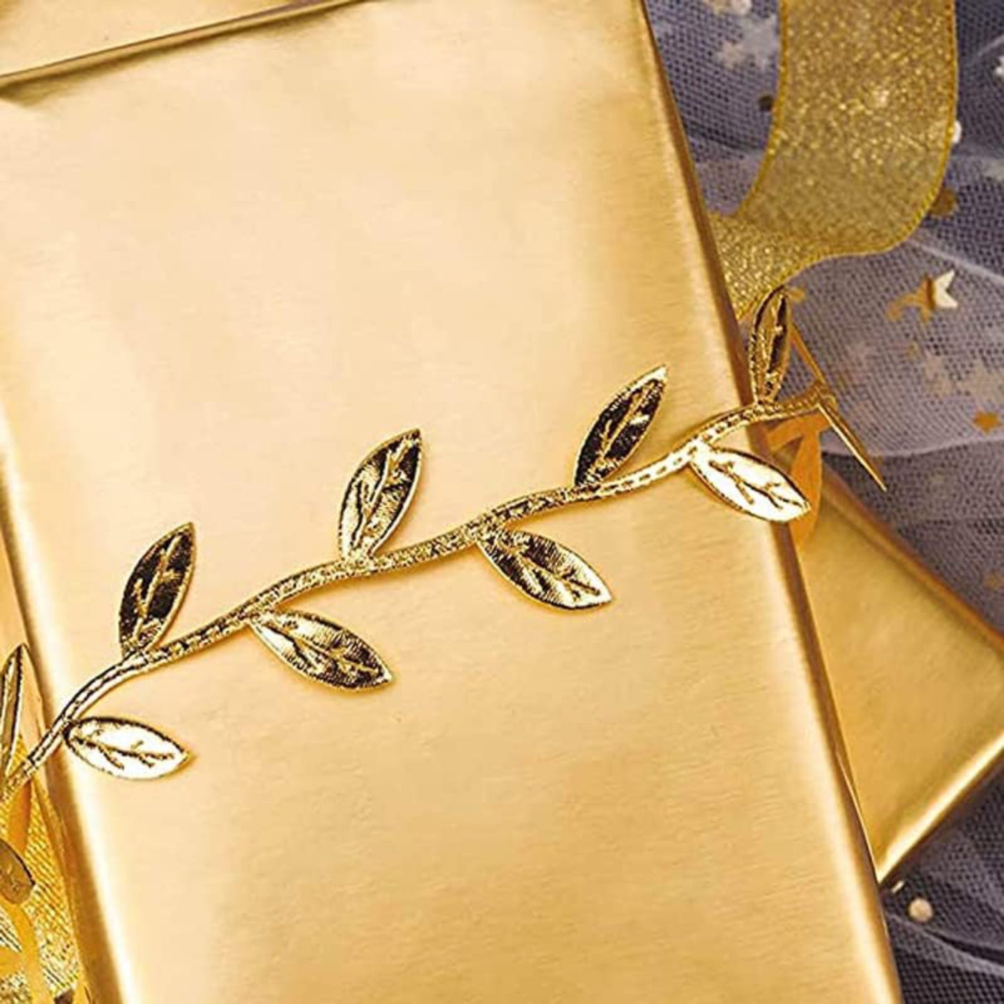 Christmas Metallic Foil Effect Gold 
Wrapping Papers Rolls